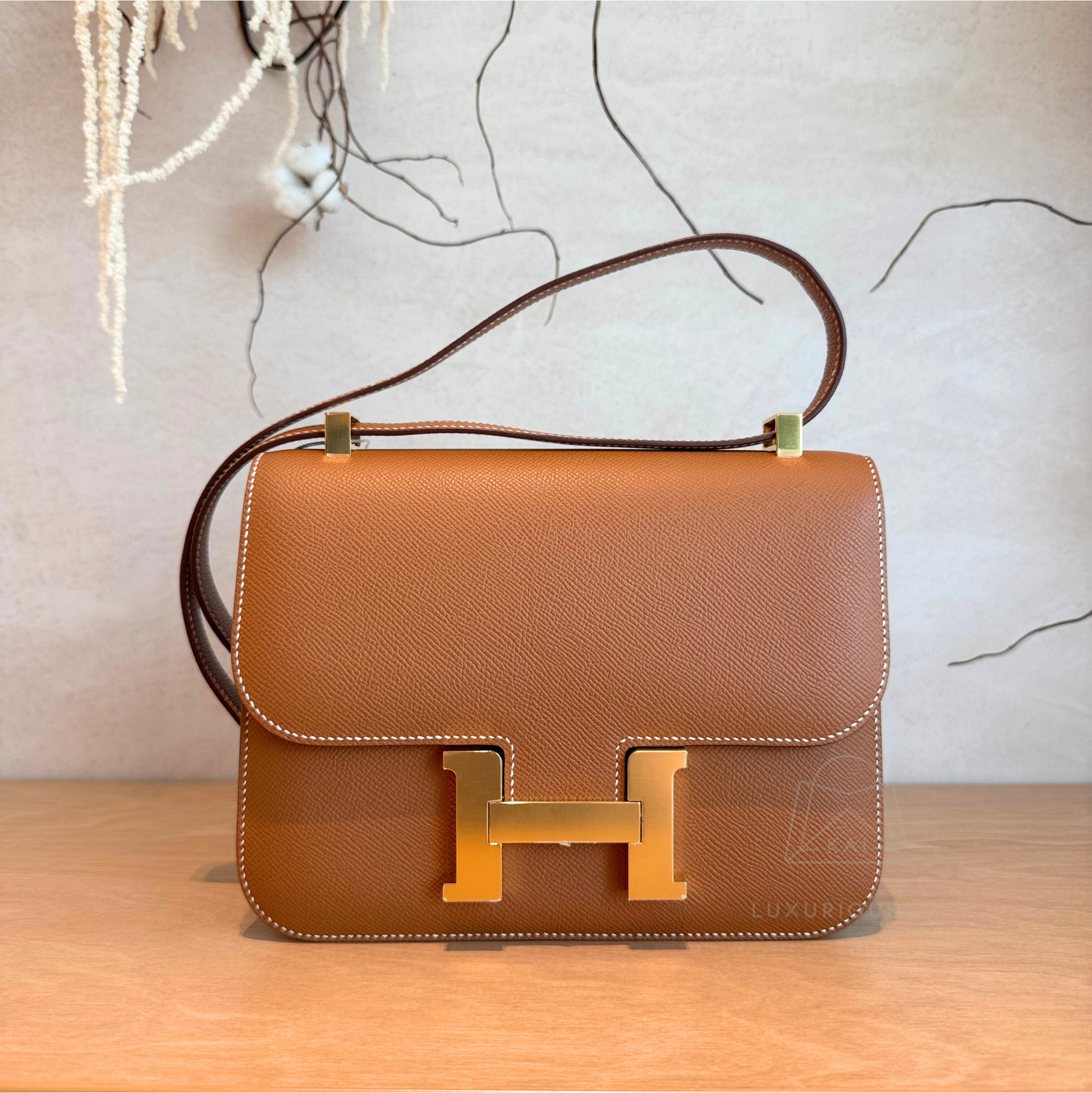 Hermès Constance 24-1 Gold (Gold Hardware)