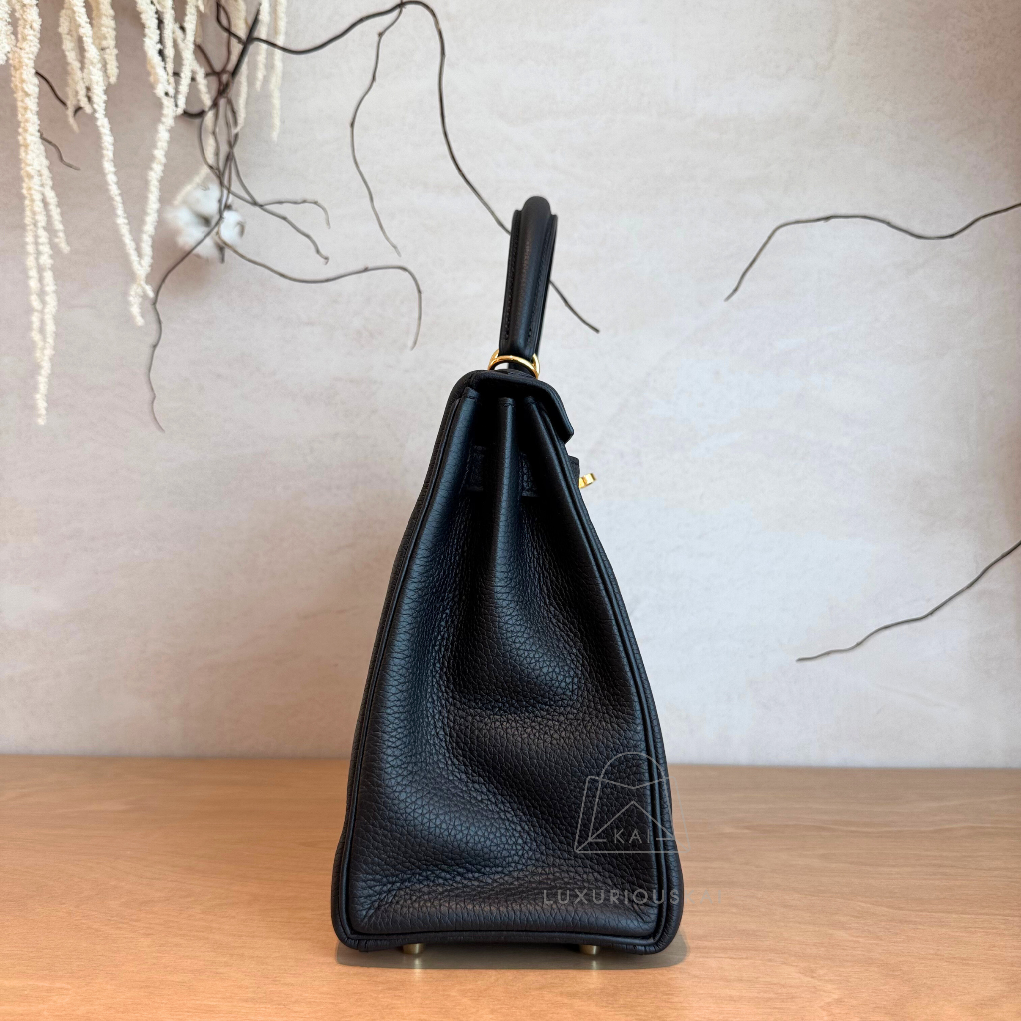 [PRELOVED] Hermès Kelly 28 Black (Gold Hardware)
