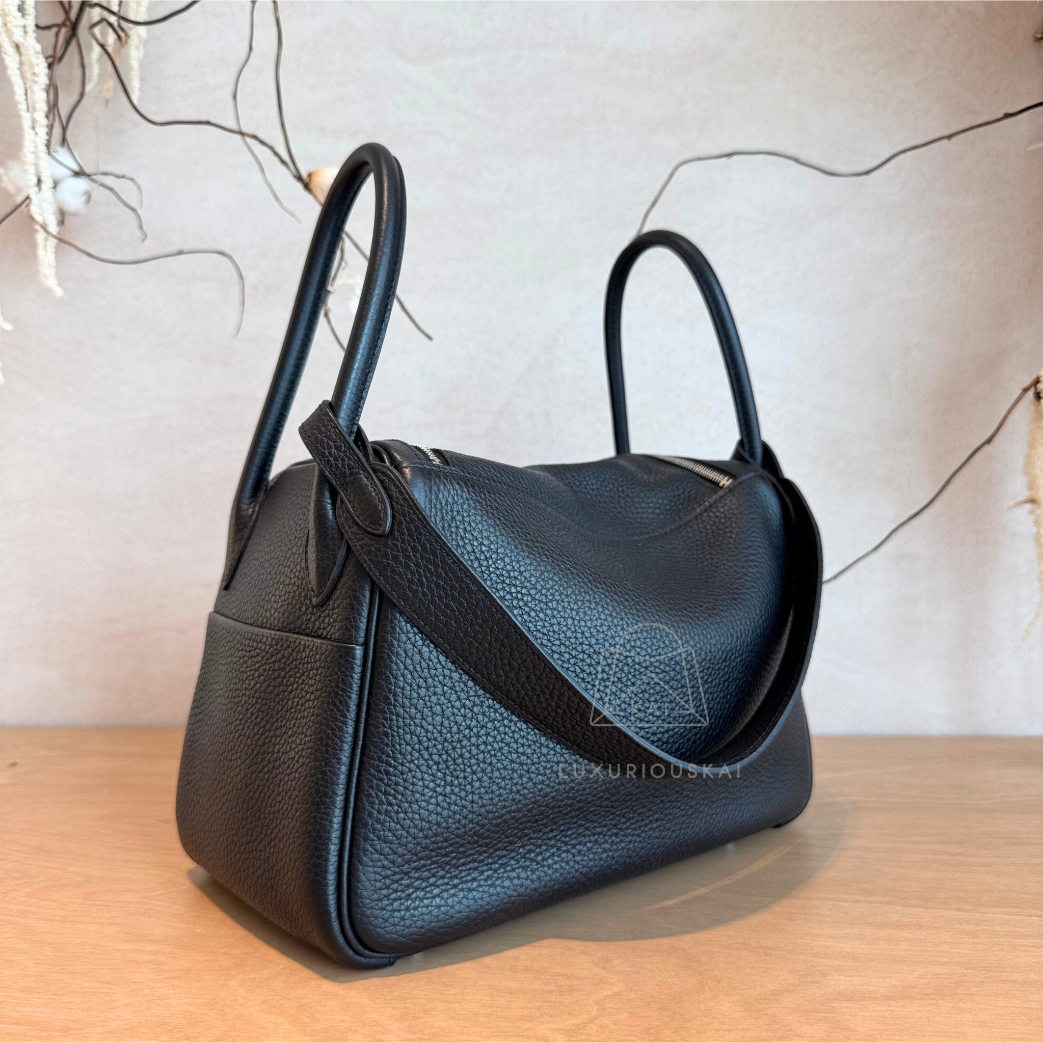 [PRELOVED] Hermès Lindy 26 Black (Palladium Hardware)