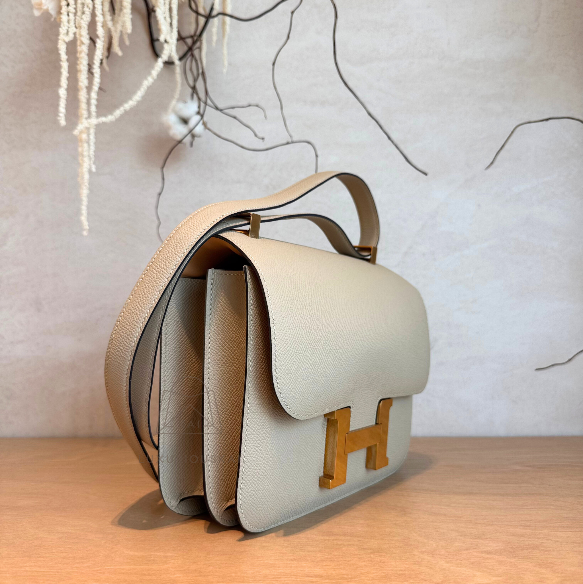 [PRELOVED] Hermès Constance 24-1 Verso Trench (Gold Hardware)