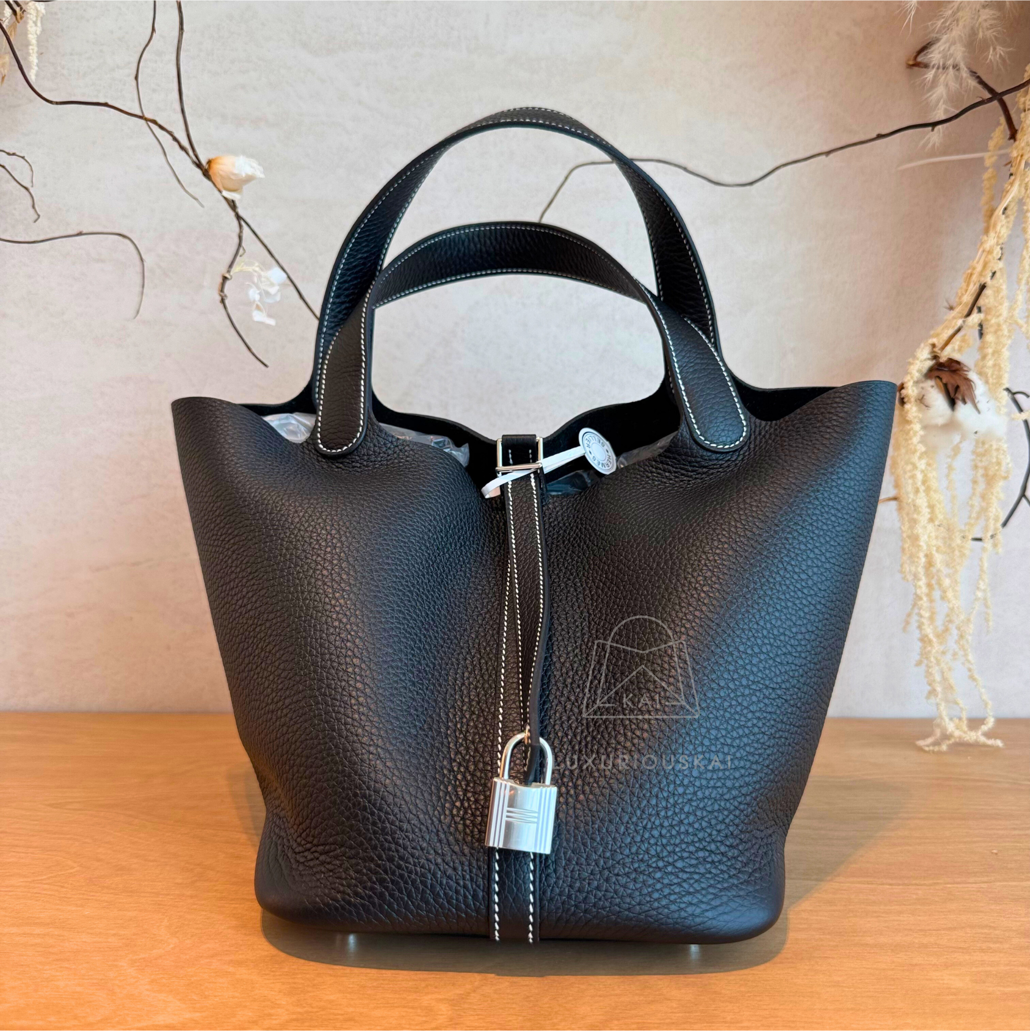 Hermès Picotin 22 Black (Palladium Hardware)
