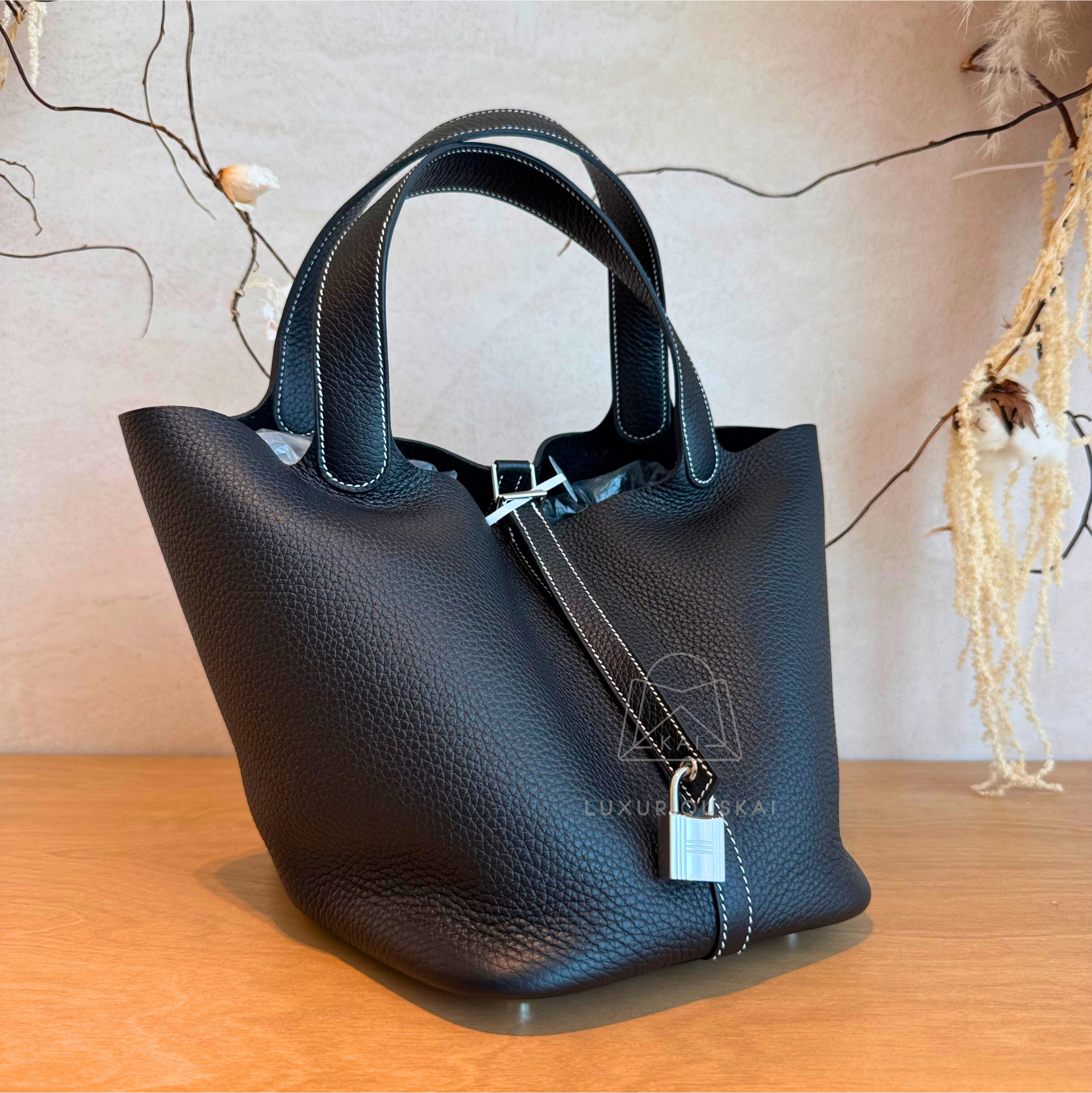 Hermès Picotin 22 Black (Palladium Hardware)
