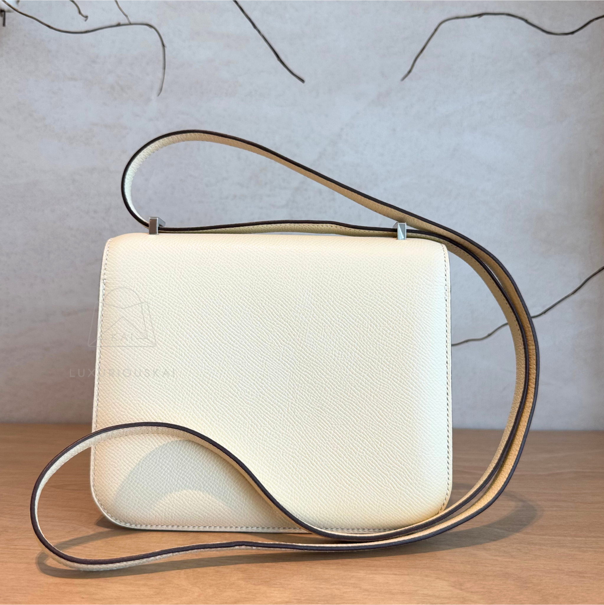[PRELOVED] Hermès Constance 18 Craie (Palladium Hardware)