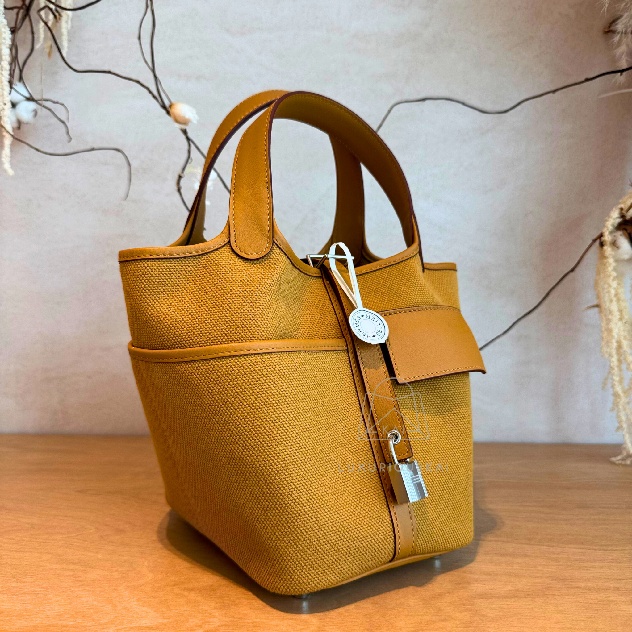 Hermès Picotin 18 Cargo Pocket Sesame (Palladium Hardware)