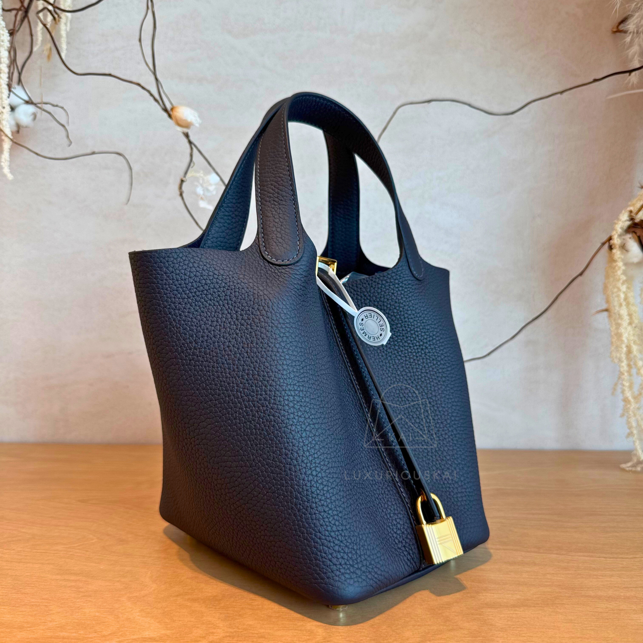 Hermès Picotin 18 Caban (Gold Hardware)